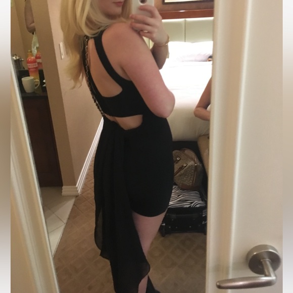 Black Hi Lo Flowy Backless Dress - Picture 6 of 6